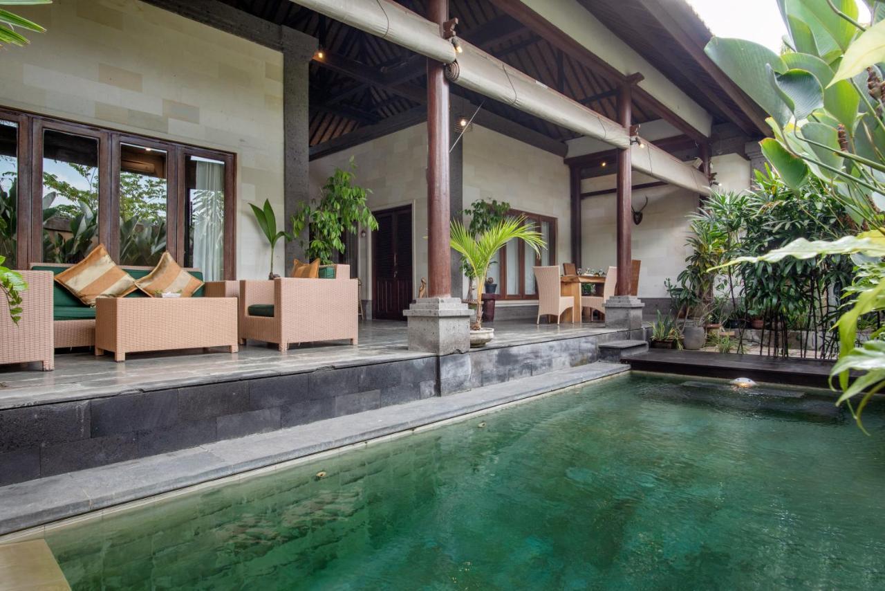 Bidadari Villa Seminyak  Exterior photo